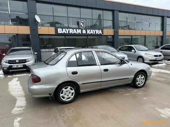 Galeriden Hyundai Accent 1.3 LS 2000 Model Yozgat