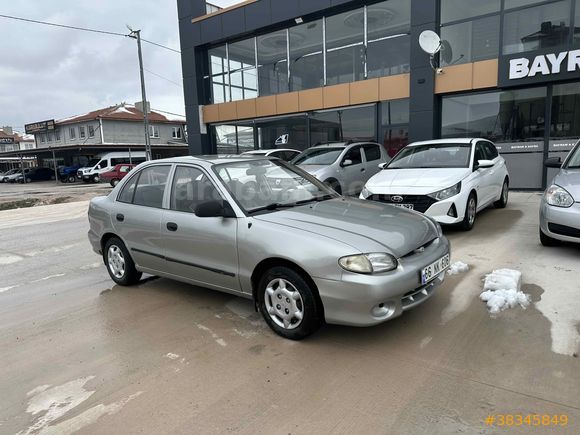 Galeriden Hyundai Accent 1.3 LS 2000 Model Yozgat
