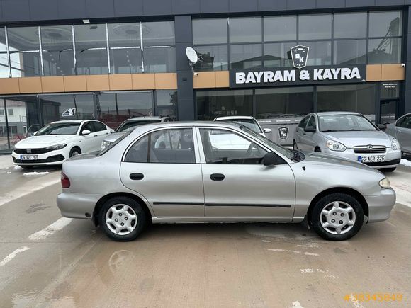 Galeriden Hyundai Accent 1.3 LS 2000 Model Yozgat