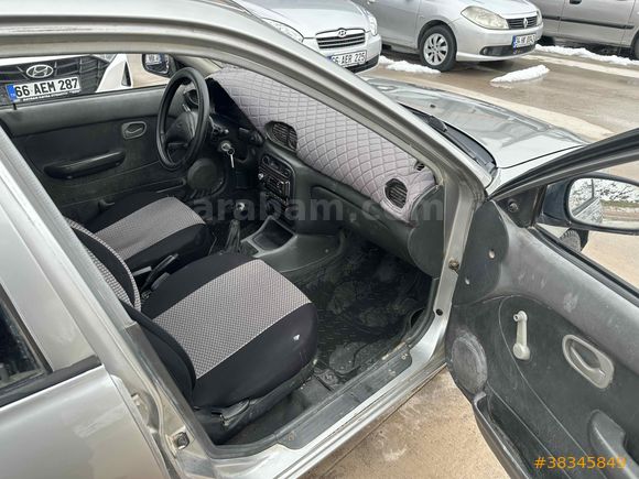 Galeriden Hyundai Accent 1.3 LS 2000 Model Yozgat