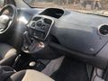 İlk sahibinden kazasız otomobil binek ruhsatlı temiz masrafsız 2017 model kangoo