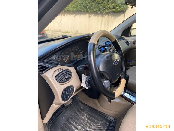 Sahibinden Ford Focus 1.6 Ghia 2001 Model