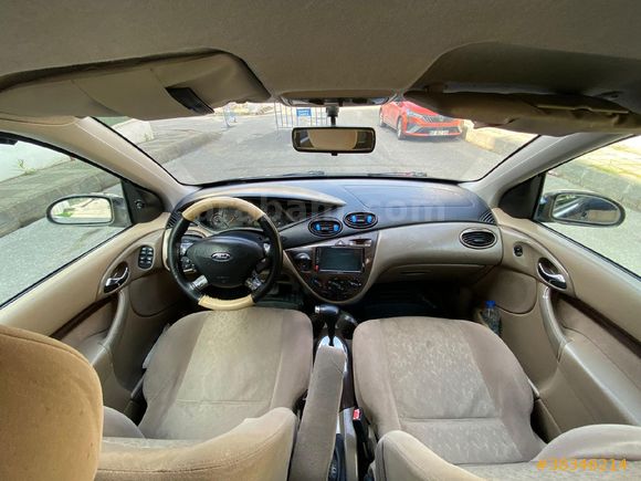 Sahibinden Ford Focus 1.6 Ghia 2001 Model
