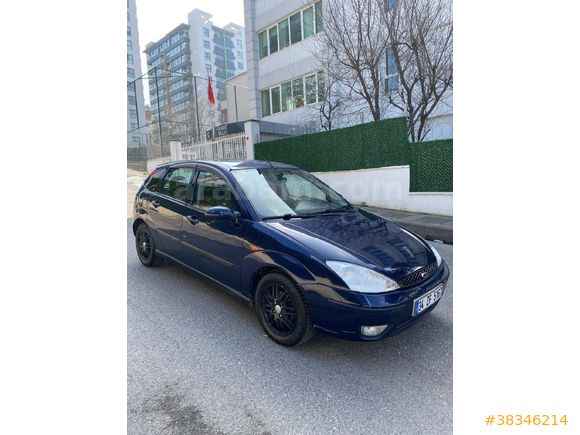 Sahibinden Ford Focus 1.6 Ghia 2001 Model