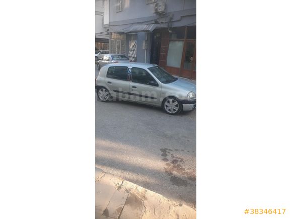 Sahibinden Renault Clio 1.4 RTA 2001 Model  242.000 km Gri (Gümüş)