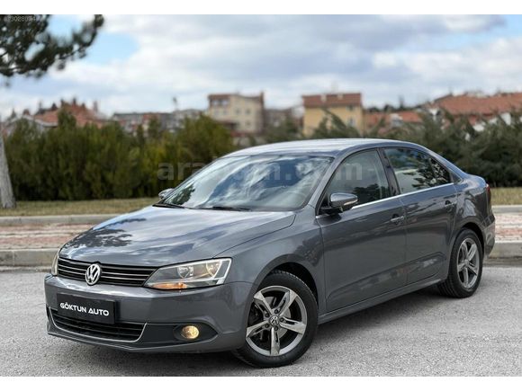 *HATASIZ 121.000 KM'de JETTA 1.6 TDI COMFORTLINE*