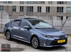 WEST'TEN COROLLA-HYBRİD-DEĞİŞENSİZ-SUNROOF-KEYLESS-17"JANT-KREDİ