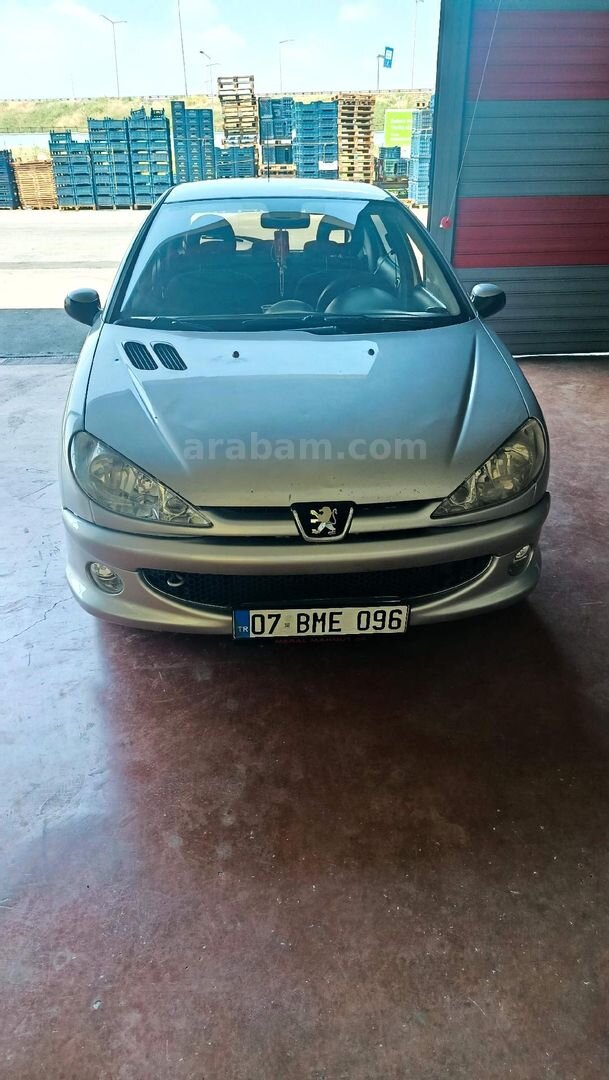 Sahibinden Peugeot 206 1.4 HDi Feline 2006 Model Mersin 270.000 km Gri 1
