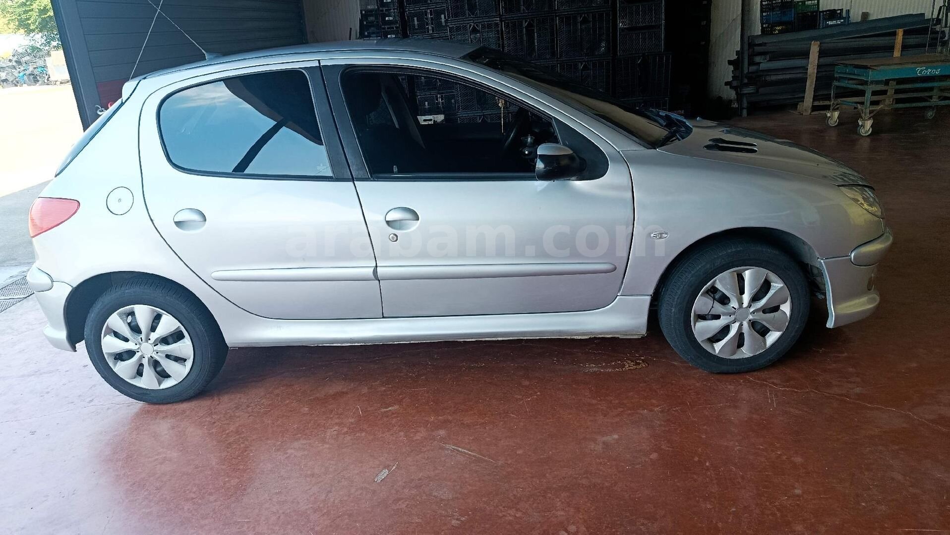 Sahibinden Peugeot 206 1.4 HDi Feline 2006 Model Mersin 270.000 km Gri 2