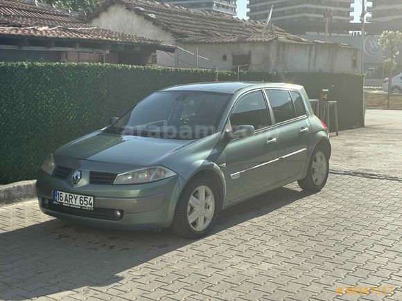 Sahibinden Renault Megane 1.6 Dynamique 2004 Model  268.000 km Yeşil