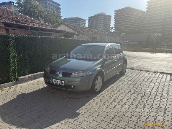 Sahibinden Renault Megane 1.6 Dynamique 2004 Model  268.000 km Yeşil