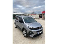 Sahibinden Peugeot Rifter 1.5 BlueHDI Allure 2025 Model 