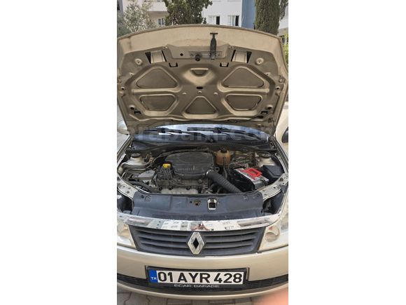 Renault Symbol 1.4 Expression 2010
