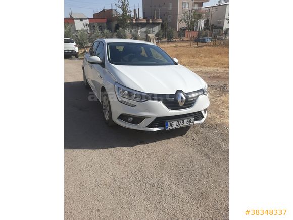 BOYASIZ DEĞİŞENSİZ TRAMERSİZ 2018 ÇIKIŞLI DÜŞÜK KM YENİ LPG'Lİ MEGANE