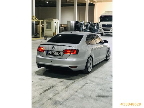 Sahibinden Volkswagen Jetta 1.6 TDi Trendline 2011 Model