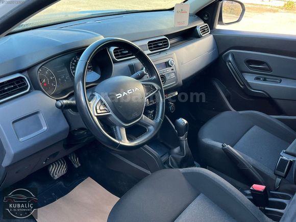 KUBALİÇ DEN 2023 MODEL Duster 1.3 Turbo Essential EDC 4X2