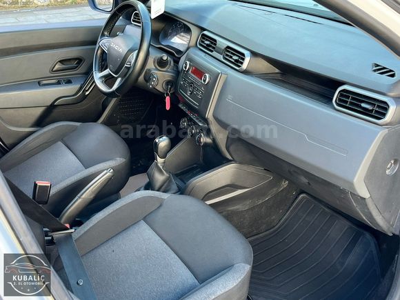 KUBALİÇ DEN 2023 MODEL Duster 1.3 Turbo Essential EDC 4X2
