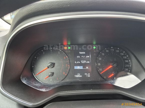 Bayandan otomatik Clio 1.0 TCe Joy 2021 Model