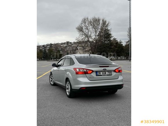 HATASIZ FORD FOCUS ARAYANLARA!!
