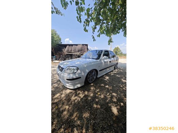 Serseriden serseriye 
 Hyundai Accent 1.6 Admire 2006 Model 