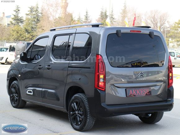 BOYASIZ 2023 CİTROEN BERLİNGO DİZEL OTOMATİK 91.000KMDE