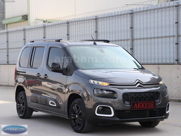 BOYASIZ 2023 CİTROEN BERLİNGO DİZEL OTOMATİK 91.000KMDE