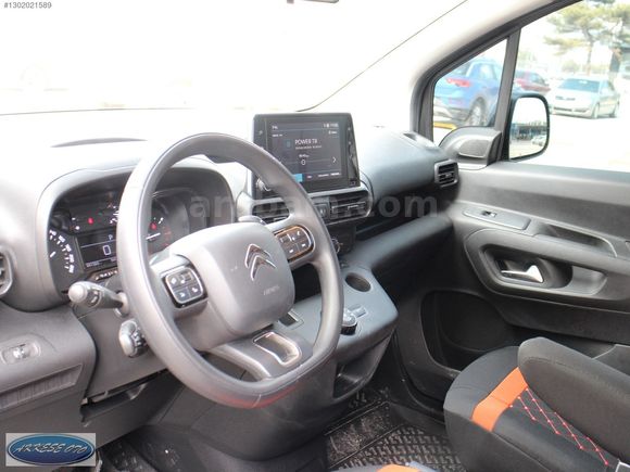 BOYASIZ 2023 CİTROEN BERLİNGO DİZEL OTOMATİK 91.000KMDE