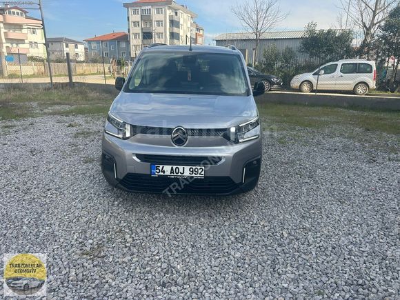 6500 KM DE 2025 MODEL BERLİNGO MAX