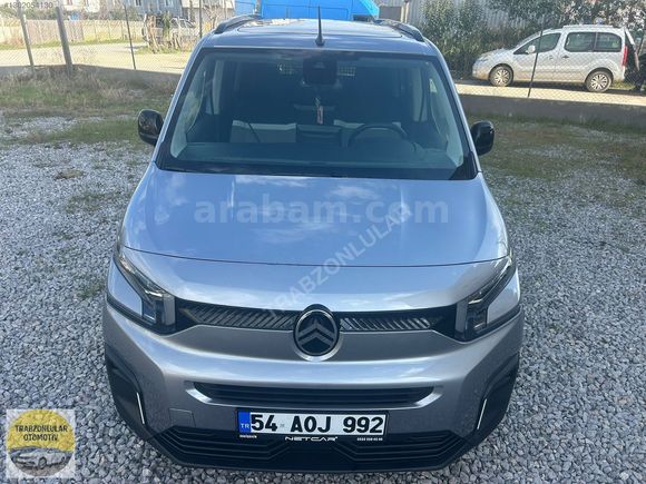 6500 KM DE 2025 MODEL BERLİNGO MAX