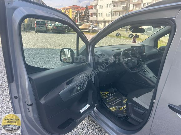 6500 KM DE 2025 MODEL BERLİNGO MAX