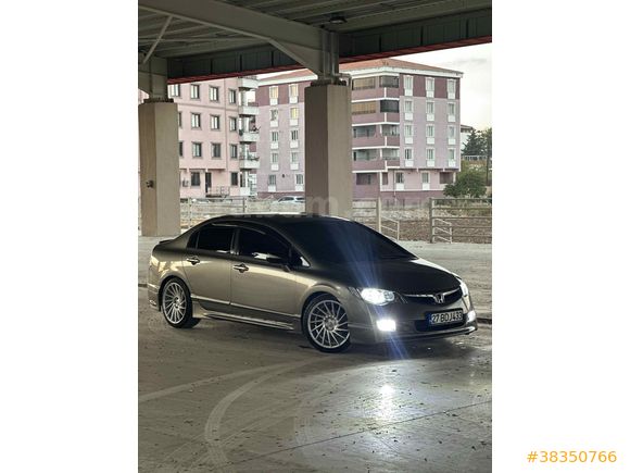 Sahibinden Honda Civic 1.6i VTEC Premium 2007 Model 