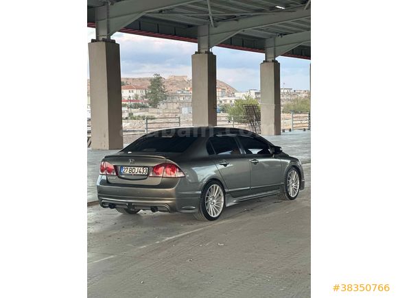 Sahibinden Honda Civic 1.6i VTEC Premium 2007 Model 