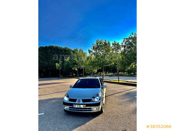 Sahibinden Renault Clio 1.4 2004 Model 