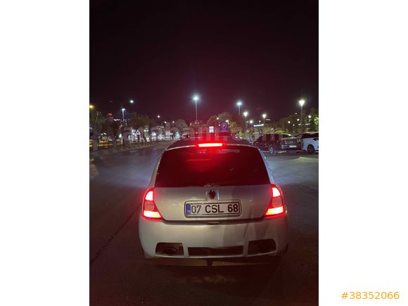 Sahibinden Renault Clio 1.4 2004 Model 