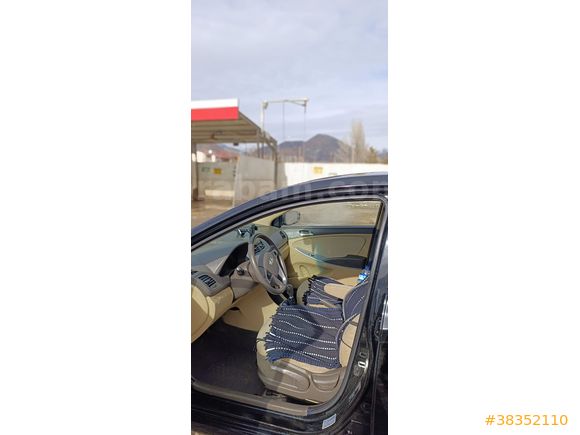 Sahibinden Hyundai Accent Blue 1.6 CRDI Mode Plus 2014 Model