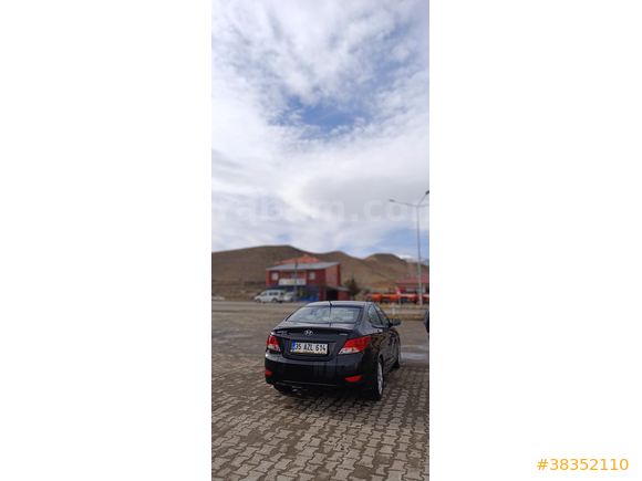 Sahibinden Hyundai Accent Blue 1.6 CRDI Mode Plus 2014 Model