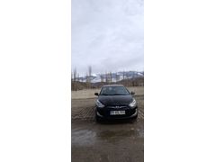 Sahibinden Hyundai Accent Blue 1.6 CRDI Mode Plus 2014 Model