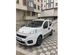 Sahibinden Fiat Fiorino Combi 1.3 Multijet Premio 2017 Model İstanbul 93.000 km Beyaz