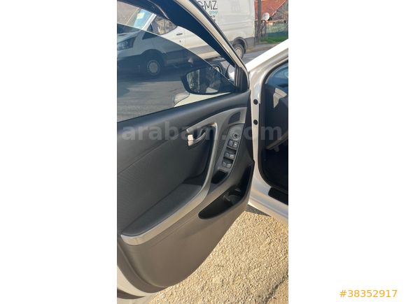 Sahibinden Hyundai Elantra 1.6 D-CVVT Mode Plus 2012 Model
