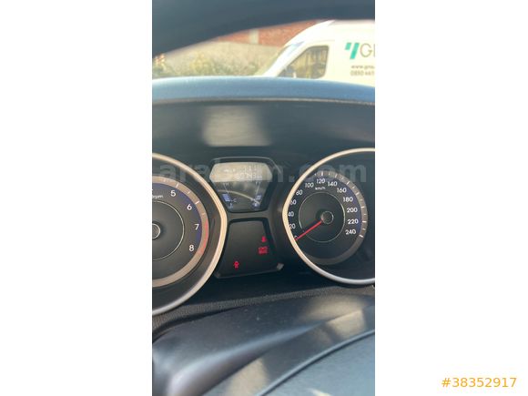 Sahibinden Hyundai Elantra 1.6 D-CVVT Mode Plus 2012 Model