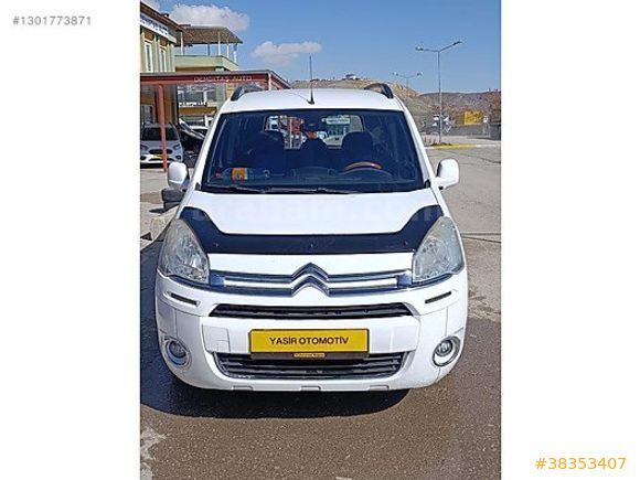 YASİR OTOMOTİV'DEN BERLİNGO 2 LOKAL DÜŞÜK KM 174 BİNDE