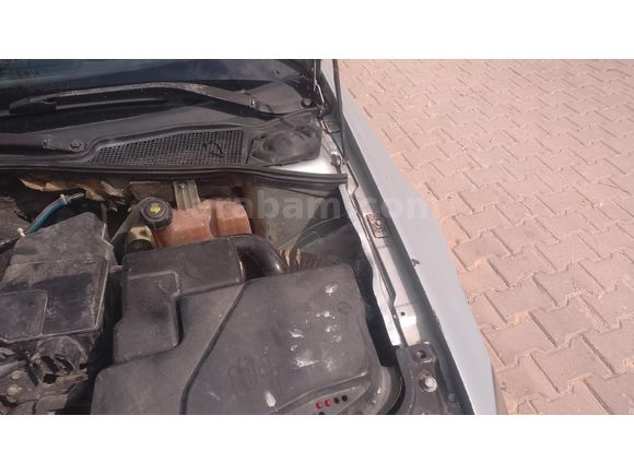 Sahibinden Renault Laguna 1.6 Privilege 2004 Model