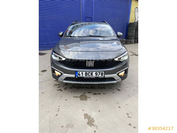 2023 Model Egea Cross 1.4 Fire Urban Servis Bakımlı