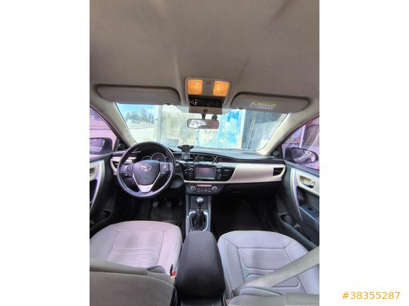 Sahibinden Toyota Corolla 1.4 D-4D Touch 2015 Model