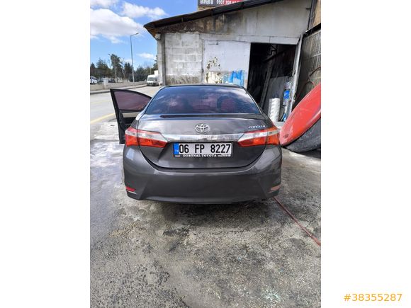Sahibinden Toyota Corolla 1.4 D-4D Touch 2015 Model