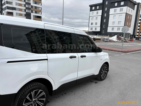 Sahibinden Ford Tourneo Courier 1.0 EcoBoost Trend 2024 Model 