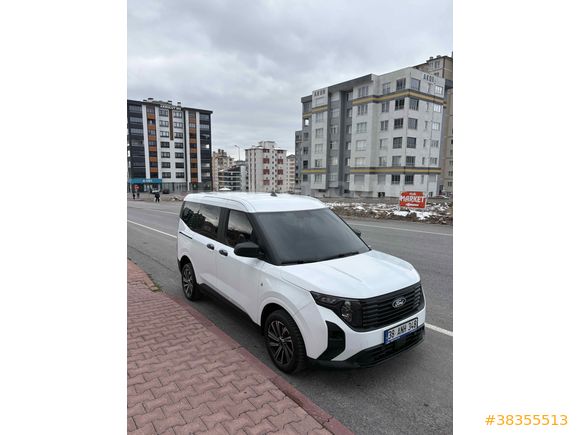 Sahibinden Ford Tourneo Courier 1.0 EcoBoost Trend 2024 Model 