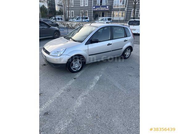 Sahibinden Ford Fiesta 1.4 Comfort 2004 Model 