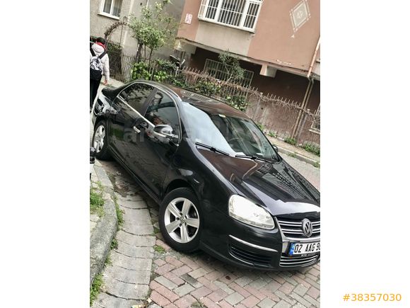 Sahibinden Volkswagen Jetta 1.6 Primeline 2007 Model  315.000 km Siyah