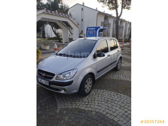 Sahibinden Hyundai Getz 1.5 VGT Start 2011 Model  149850 km Gri (Gümüş)